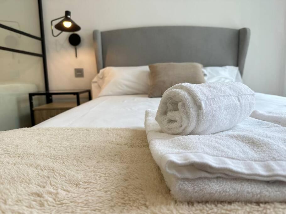 Ybh Suite Alameda Vigo Ngoại thất bức ảnh